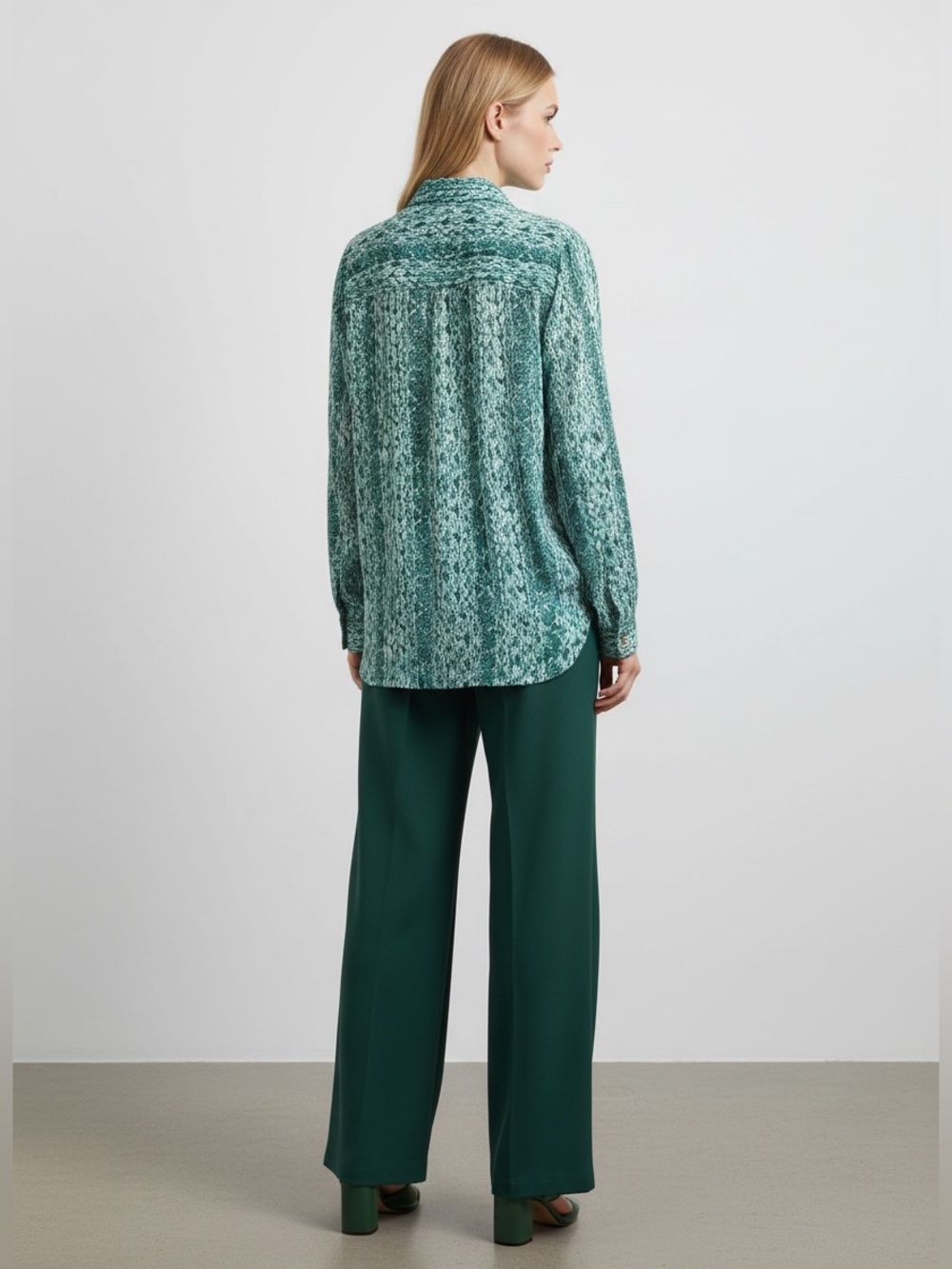MICHAEL Michael Kors Teal Snake Print Long-Sleeve Blouse - Picture 7 of 10